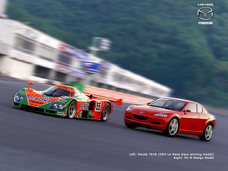 Der 787B zusammen mit dem RX-8