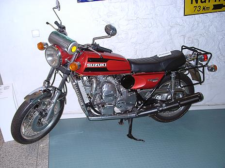 Suzuki RE5